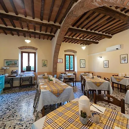 Casa Lupi Hotel 2*