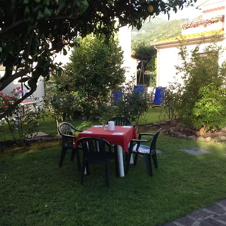 Casa Lupi Марчиана-Марина